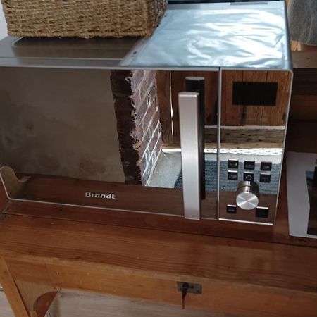 La Petite Maison Dans La Prairie Ecommoy Eksteriør billede